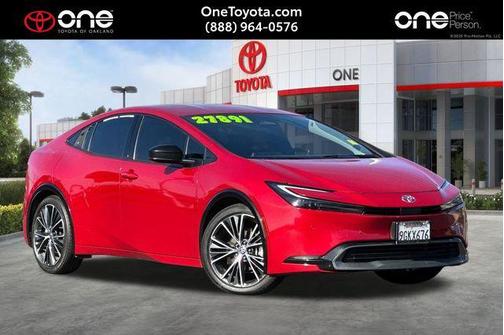 2023 Toyota Prius XLE