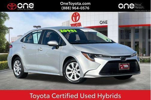 Classic Silver Metallic 2023 Toyota Corolla LE