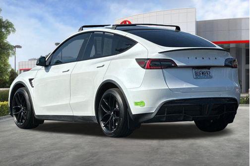 2021 Tesla Model Y Long Range Dual Motor All-Wheel Drive