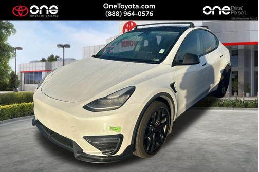 2021 Tesla Model Y Long Range Dual Motor All-Wheel Drive