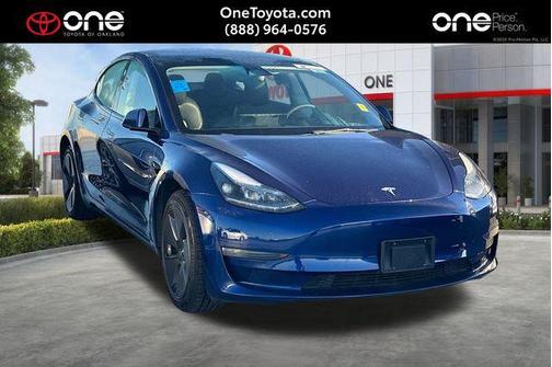 2023 Tesla Model 3 Standard Range