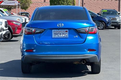 2016 Scion iA Base