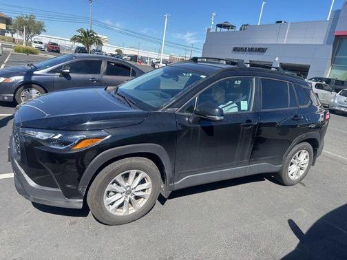 2023 Toyota Corolla Cross LE