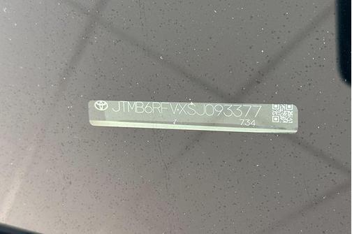 2025 Toyota RAV4 Hybrid XLE Premium