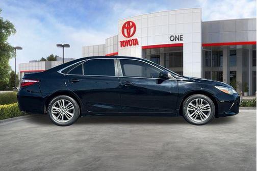 Attitude Black 2015 Toyota Camry SE