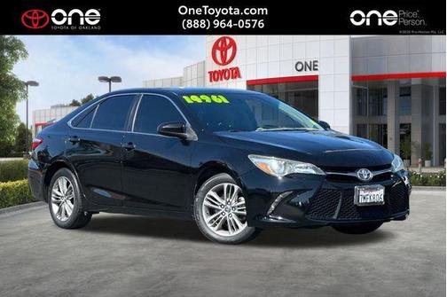 Attitude Black 2015 Toyota Camry SE