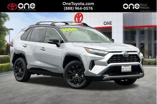 2023 Toyota RAV4 Hybrid SE