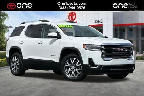 White 2023 GMC Acadia FWD SLT