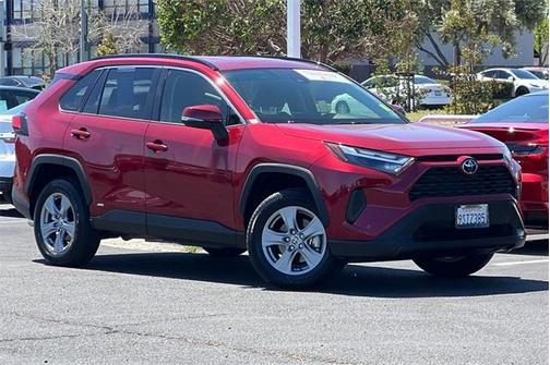 2025 Toyota RAV4 Hybrid XLE