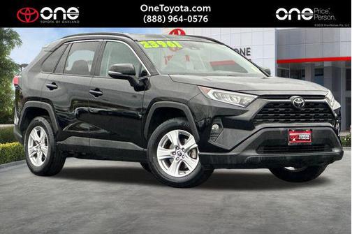 2021 Toyota RAV4 XLE