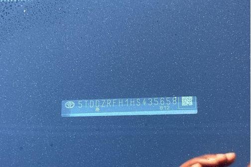 2017 Toyota Highlander Limited