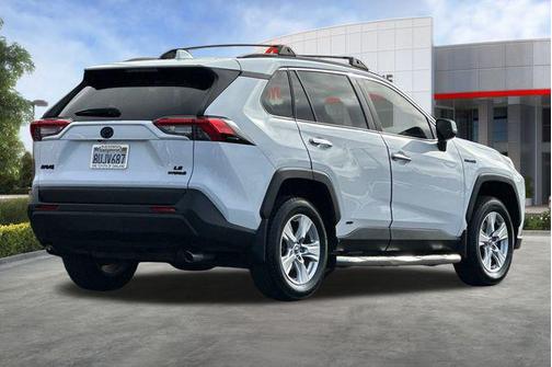 2021 Toyota RAV4 Hybrid LE