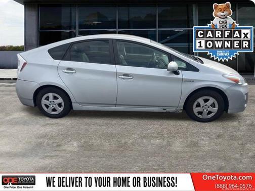 2010 Toyota Prius IV