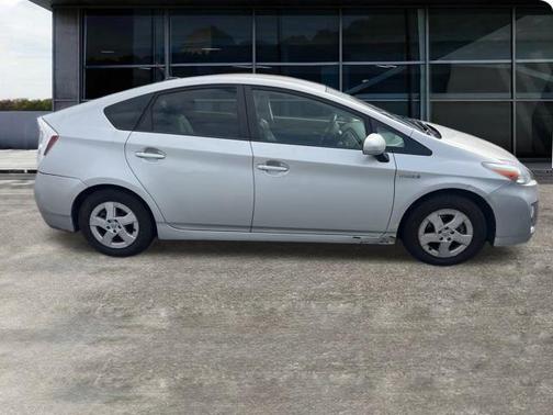 2010 Toyota Prius IV