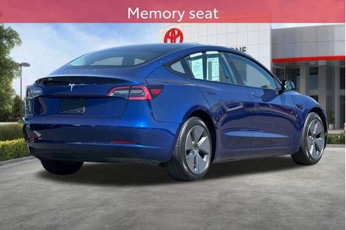 Deep Blue Metallic 2023 Tesla Model 3 Standard Range