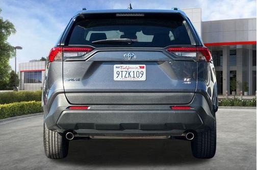 Magnetic Gray Metallic 2020 Toyota RAV4 LE