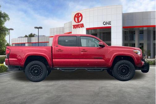 2020 Toyota Tacoma SR5