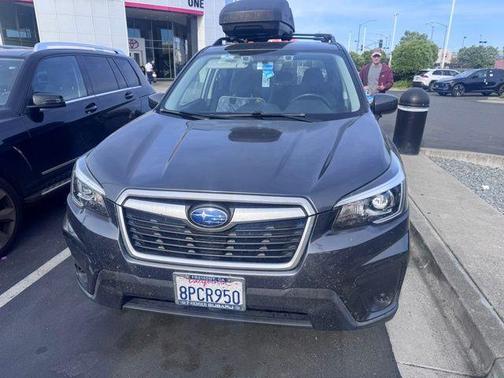 Magnetite Gray Metallic 2020 Subaru Forester Premium