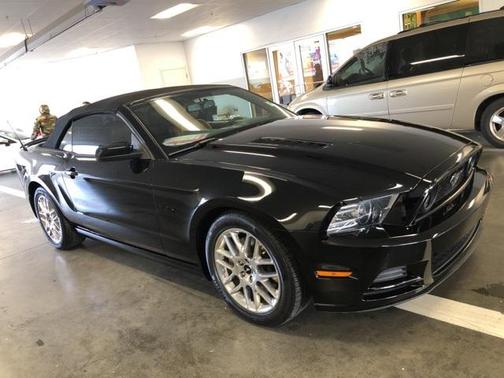 2013 Ford Mustang GT Premium