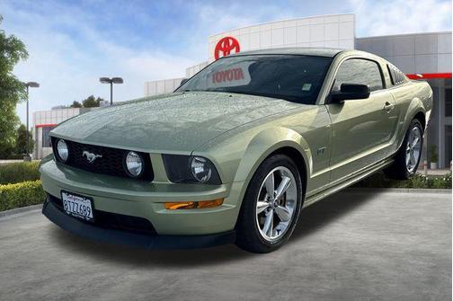 2006 Ford Mustang GT Premium