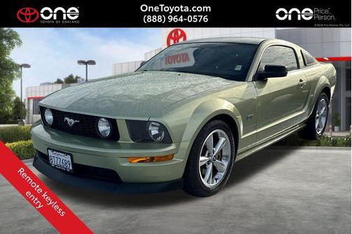 2006 Ford Mustang GT Premium