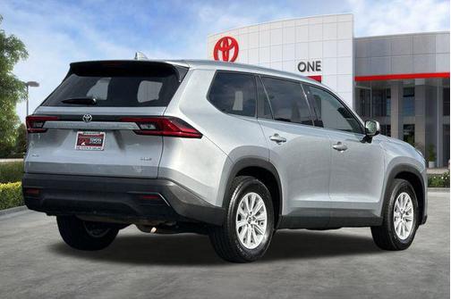 2025 Toyota Grand Highlander XLE