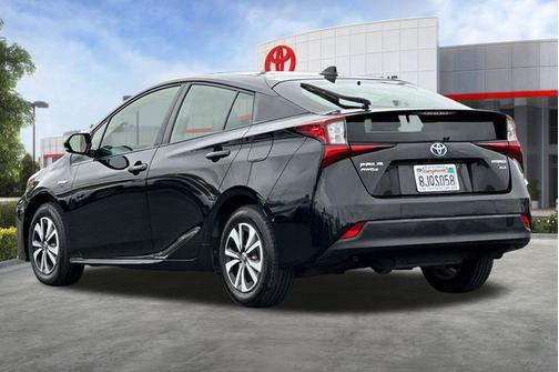 Midnight Black Metallic 2019 Toyota Prius XLE