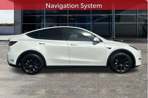 2024 Tesla Model Y Long Range Dual Motor All-Wheel Drive