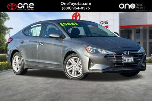 2019 Hyundai ELANTRA SEL