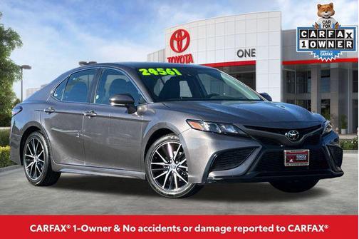 2024 Toyota Camry SE
