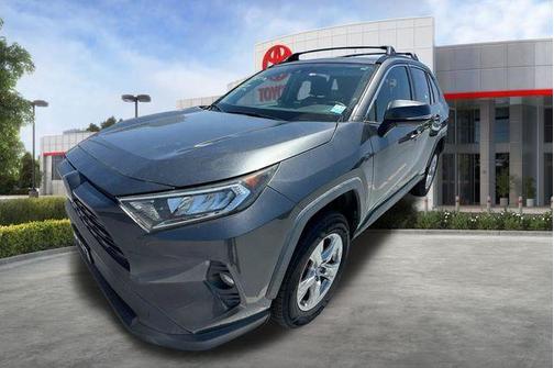 Magnetic Gray Metallic 2019 Toyota RAV4 XLE