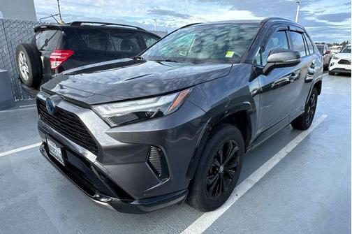 2023 Toyota RAV4 Hybrid SE