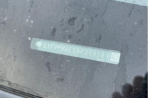 2022 Toyota Corolla LE