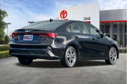 2024 Kia Forte LXS