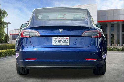 Pearl White Multi-Coat 2019 Tesla Model 3 Long Range