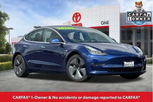 Pearl White Multi-Coat 2019 Tesla Model 3 Long Range