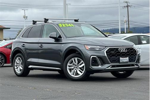 2022 Audi Q5 45 S line Premium