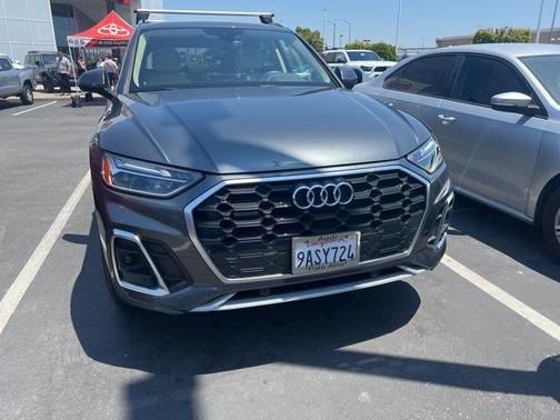 2022 Audi Q5 45 S line Premium