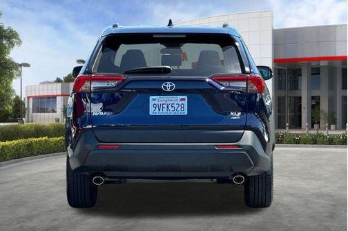 Blueprint 2025 Toyota RAV4 XLE Premium