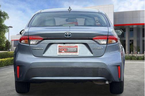2021 Toyota Corolla Hybrid LE