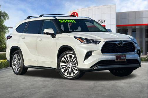 2026 Toyota Highlander Platinum
