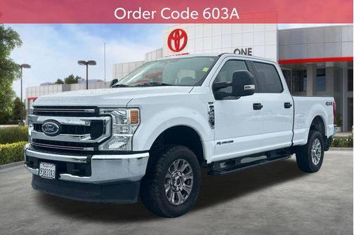 Oxford White 2021 Ford F-250 XLT