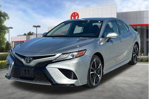 Celestial Silver Metallic 2019 Toyota Camry XSE