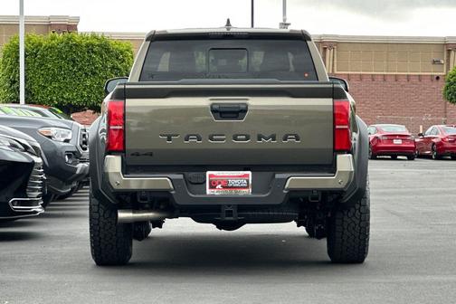 2025 Toyota Tacoma TRD Sport