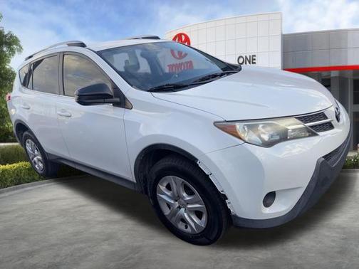 2015 Toyota RAV4 LE