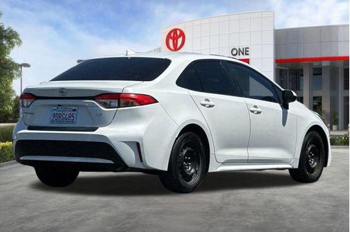 White 2021 Toyota Corolla LE