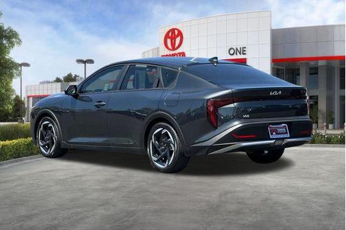 Interstellar Gray 2025 Kia K4 EX