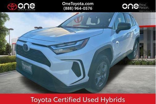2025 Toyota RAV4 Hybrid LE