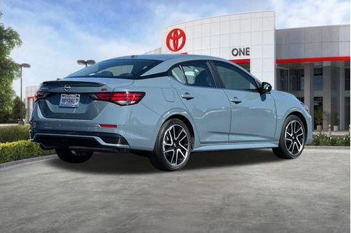 Gray 2025 Nissan Sentra SR