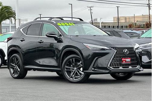 2022 Lexus NX 450h+ Luxury